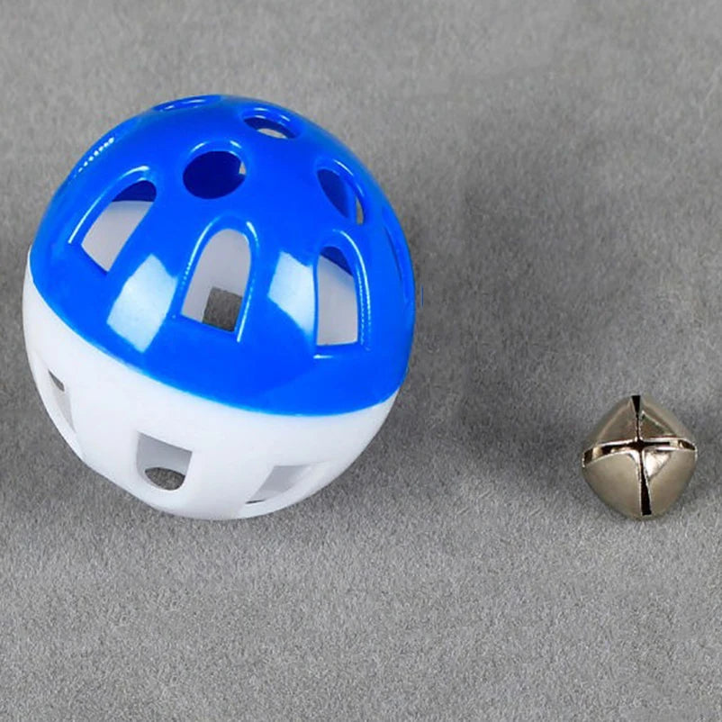 Cat Toy Ball Sounding Bell Interactive Funny Cat Toy Multicolor Plastic Hollow Toy Ball Pet Supplies